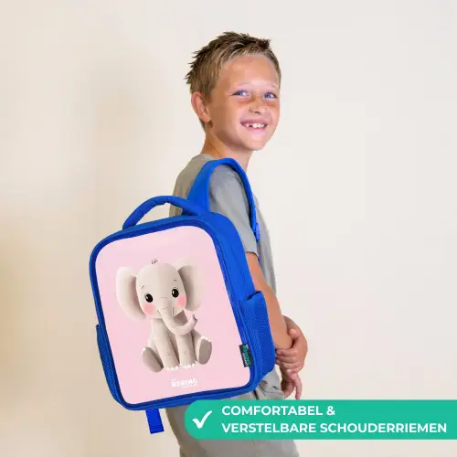 Olifant - Baby - Blosjes - Illustratie Kinderrugzak - Blauw middel -sfeer3_NL