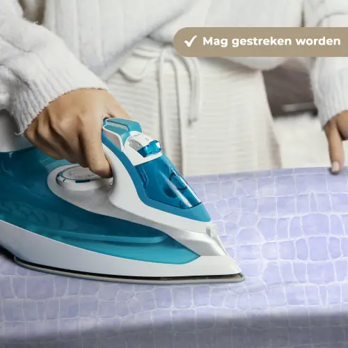 Krokodil - Leer - Pastel - Blauw Wandkleed katoen klein 269 -sfeer9