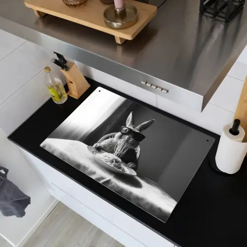 Konijn - Bunny - Zonnebril - Tafelkleed - Pasta - Schattig Inductie beschemer met haakjes klein -sfeer1