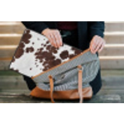 Koeienhuid - Klassiek - Bruin laptophoes neopreen klein -tas