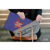 Slow down you're doing fine - Ster - Blauw laptophoes neopreen klein -tas