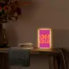 Oh la la - Roze - Oranje - Gestapelde letters Light Box met kabel (Tafellamp) klein -sfeer4