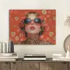 Vrouw - Kleurrijk - Dierenprint - Bloemen PET vilt klein -sfeer1