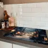 Winterdorp - Sneeuw - Donker Inductie beschermer vinyl 3mm klein -sfeer3