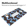 Kronkelende lijnen - Blauw - Bruin - Minimalistisch Muismat XXL klein 681 -sfeer4