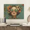Vrouw - Bloemen - Vlinders - Natuur - Vintage PET vilt klein -sfeer1
