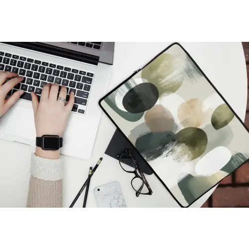 Minimalistisch - Cirkels - Penseelstreken - Beige laptophoes neopreen klein -bureau