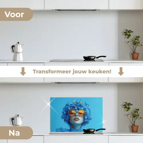 Vrouw - Bloem - Blauw - Modern - Bril - Portret keuken achterwand spatscherm klein -voor_na_NL