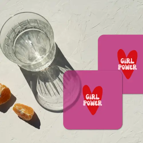 Girl power - Hart - Roze - Rood onderzetter kurk middel -sfeer4