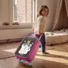 Kleine prinses op zwarte achtergrond Kinderkoffer - Roze klein -sfeer1