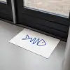 Vis - Minimalistisch - Blauw - Lijn Deurmat klein -sfeer2