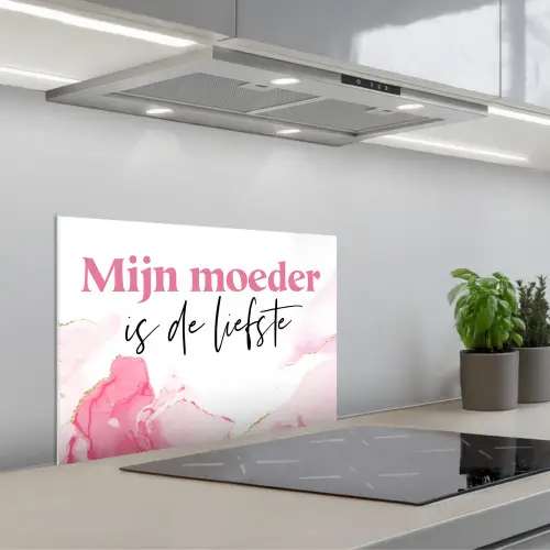 Quote - Mama - Mijn moeder is de liefste - Roze keuken achterwand spatscherm klein -3d_schuin