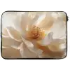Close up - Pioenroos - Wit laptophoes neopreen klein -zkaufland3dotto