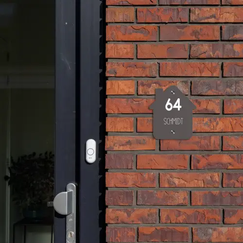 Grijs - Modern Naambord Huisje klein -sfeer2