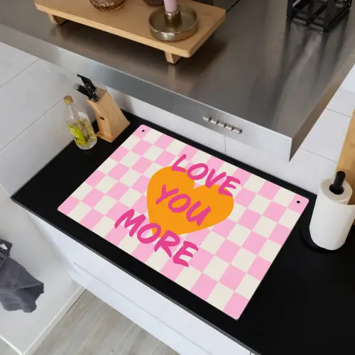 Valentijn - Love - Roze - Oranje Inductie beschemer met haakjes klein -sfeer1