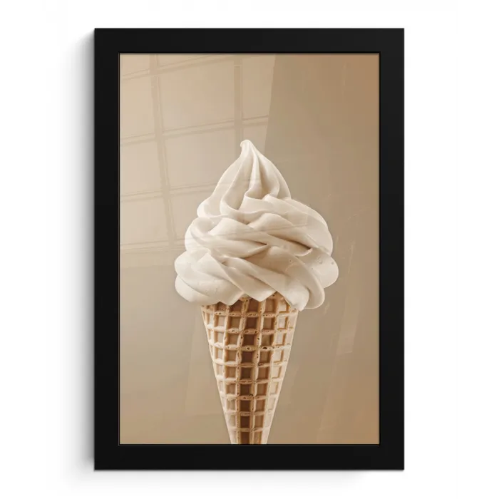 IJs - Softijs - Romig - Hoorntje - Beige fotolijst zwart zonder passe partout klein -3d