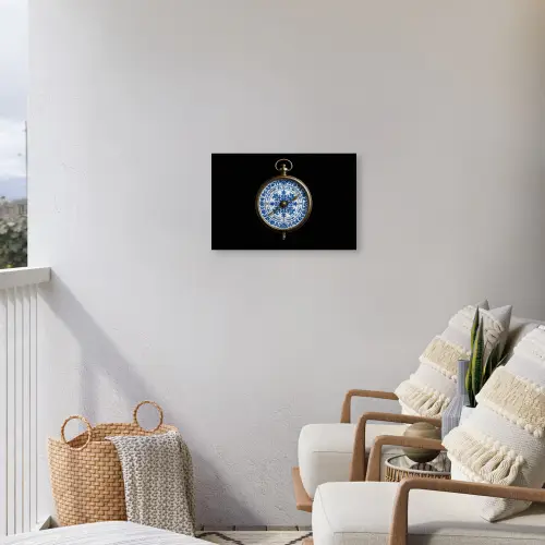 Kompas - Delfts blauw - Zwart Tuinposter op houten frame 2 cm dik klein -sfeer1