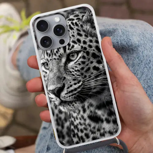 Luipaard - Zwart - Wit - Oog Hoesje iPhone 16 Pro Max met koord klein -sfeer3