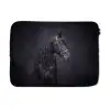 Portret - Paard - Donker laptophoes neopreen klein -3d