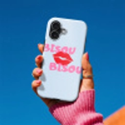 Lippen - Bisou - Blauw Toughcase MagSafe Apple iPhone 17 klein -Sfeer1V