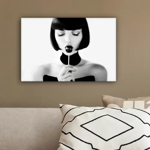 Vrouw - Lolly - Zwart - Wit canvas 2cm klein -sfeer3