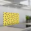 Geel - Frambozen - Patroon keuken achterwand spatscherm klein 900 -3d_schuin