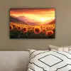 Zonnebloemen - Zonsondergang - Landschap canvas 2cm klein -sfeer3