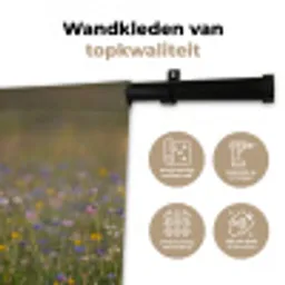 Ooienvaar - Bloemen - Weide - Kleurrijk Wandkleed katoen middel -sfeer2