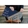 Fuck what they think - Blauw - Cursief laptophoes neopreen klein -tas