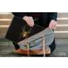 Spin - Goud - Minimalistisch - Poten laptophoes neopreen klein -tas