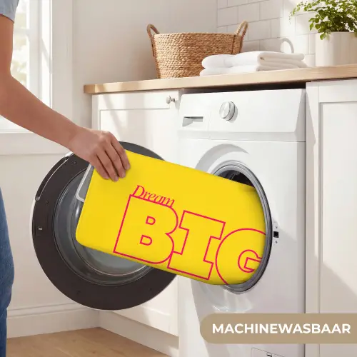 Dream big - Geel - Grafisch Badmat klein -USP_WasbaarNL