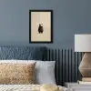 Beer - Donkerbruin - Minimalistisch fotolijst zwart zonder passe partout klein -sfeer3