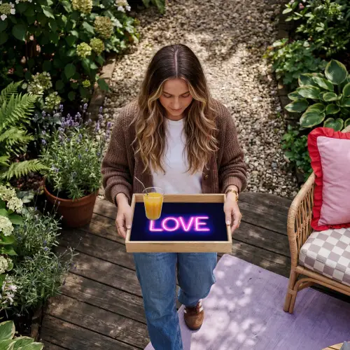 Neon - Love - Valentijn Dienblad Rechthoek middel -sfeer5
