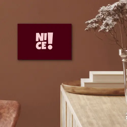 Nice - Uitroepteken - Rood aluminium wit klein -sfeer4
