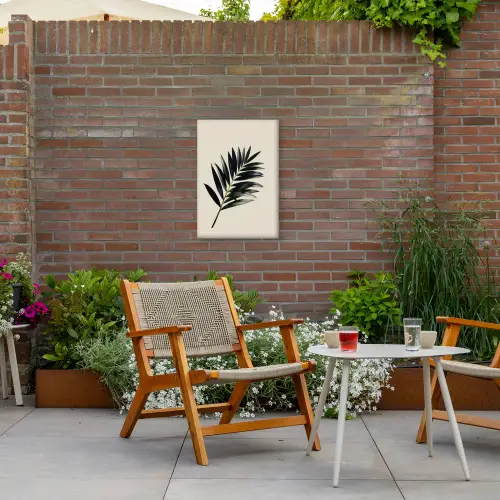 Palmblad - Subtiel - Groen - beige Tuinposter op houten frame 2 cm dik klein -sfeer3