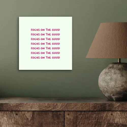 Focus on the good - Roze aluminium wit klein -sfeer2