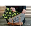 Gaming - Vormen - Pijlen - Abstract - Zwart laptophoes neopreen klein -tas