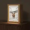 Schotse Hooglander - Winterlandschap - Landelijk - Bergen - Doorkijk Light Box met kabel (Tafellamp) klein -z3d_website