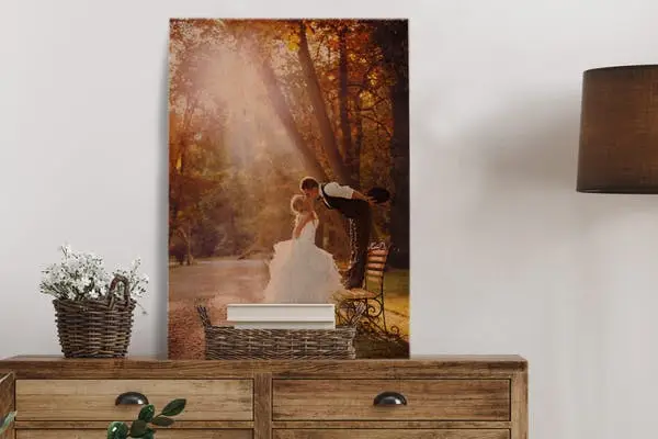 Eigen trouwfoto op hout