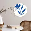 Bloem - Blaadjes - Minimalistisch - Blauw Wandcirkel kunststof plaat 5mm dik klein -sfeer4