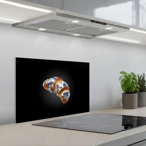 Croissant - Bloemenpatroon - Delftsblauw keuken achterwand spatscherm klein -3d_schuin