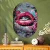 Lippen - Felroze - Graffiti - Verfstrepen Wandcirkel Ovaal Glas middel -sfeer2