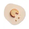 Koekje - Kruimels - beige Wandcirkel Organisch Aluminium middel -3d