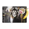 Leeuw - Portret - Verfspatten - Grijs Placemat vinyl groot -zzzproduct_Kitchenyeah-website