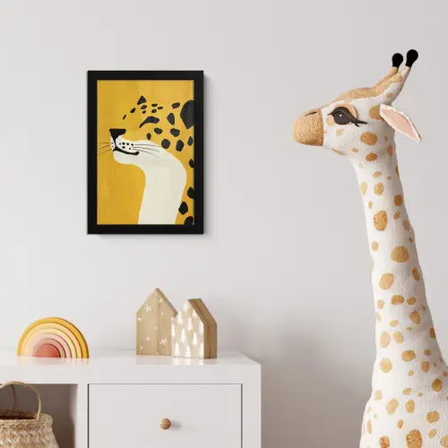Cheetah - Illustratie - Geel fotolijst zwart zonder passe partout klein -usfeer4_kinderkamer