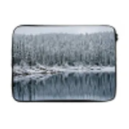 Bos - Reflectie - Meer - Winter - Serene laptophoes neopreen klein -3d