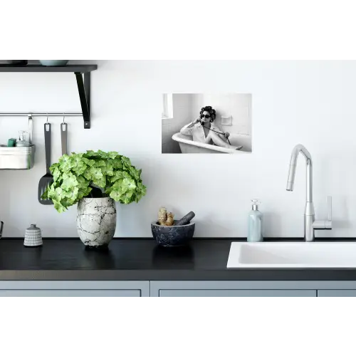 Bad - Vrouw - Zwart - Wit Muursticker klein -keuken