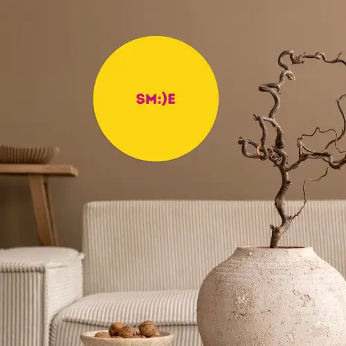 Smile - Roze - Geel Wandcirkel behangsticker klein -sfeer1