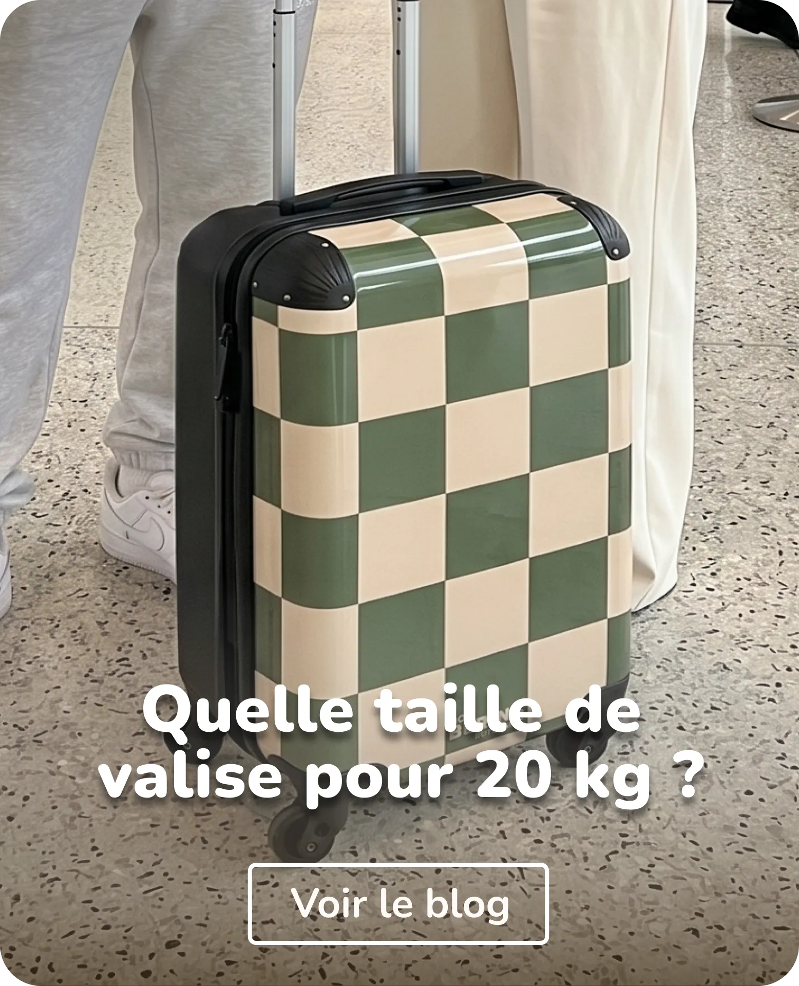 valise à carreaux blancs et verts