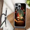 Gnooms - Kerst - Raam - Kleurrijk Hoesje iPhone 16 Pro Max met koord klein -sfeer4